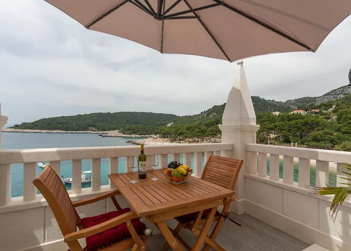 Villa Stonehouse 2
