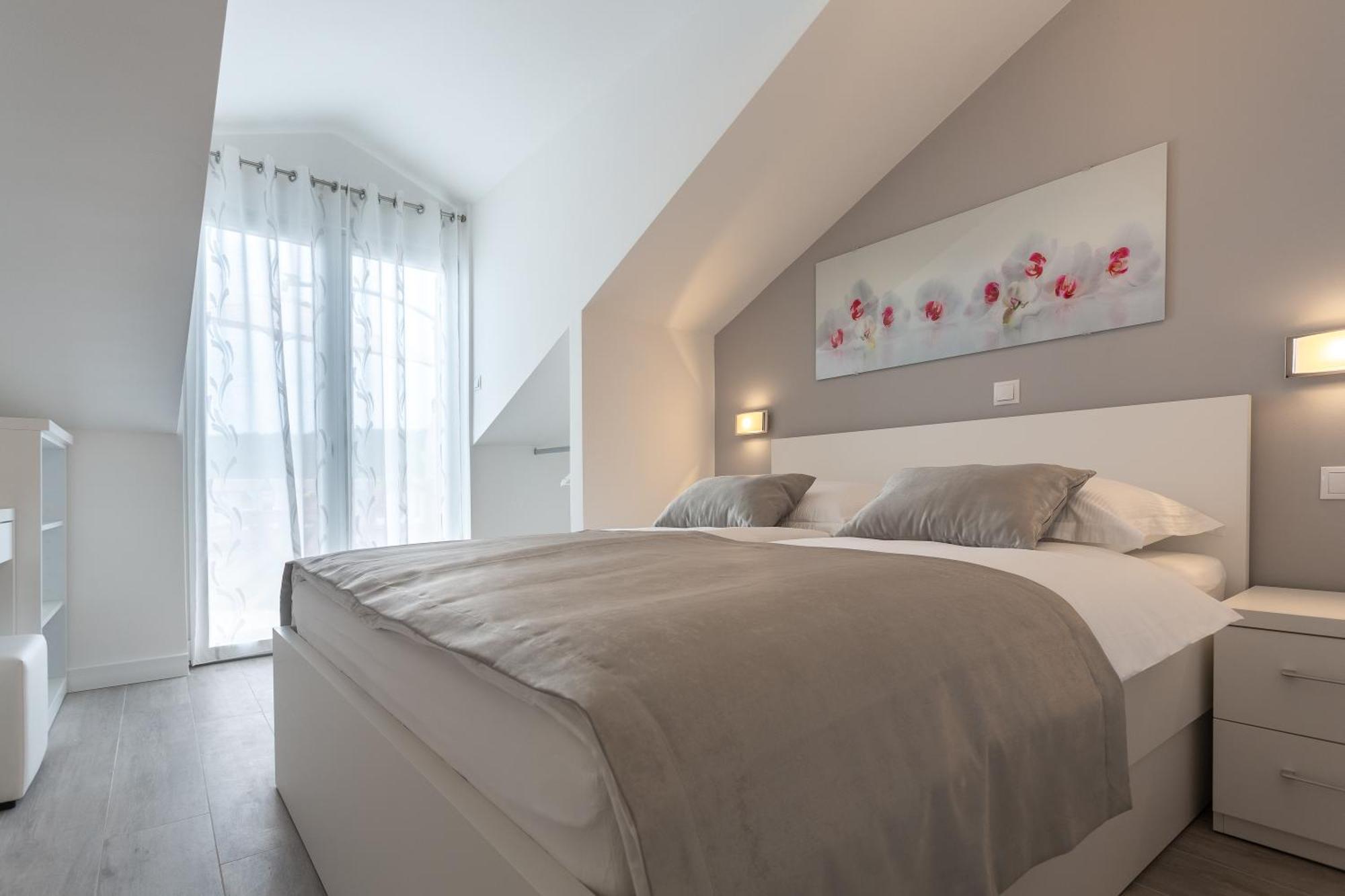 Stonehouse 2 Apartment *