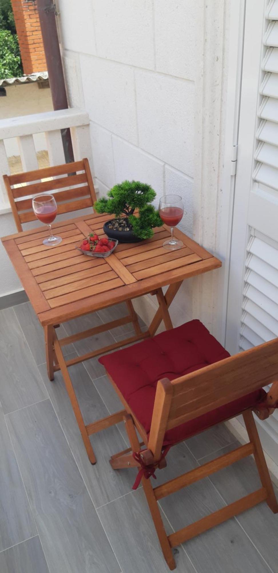 Stonehouse 2 * Milna (Hvar)